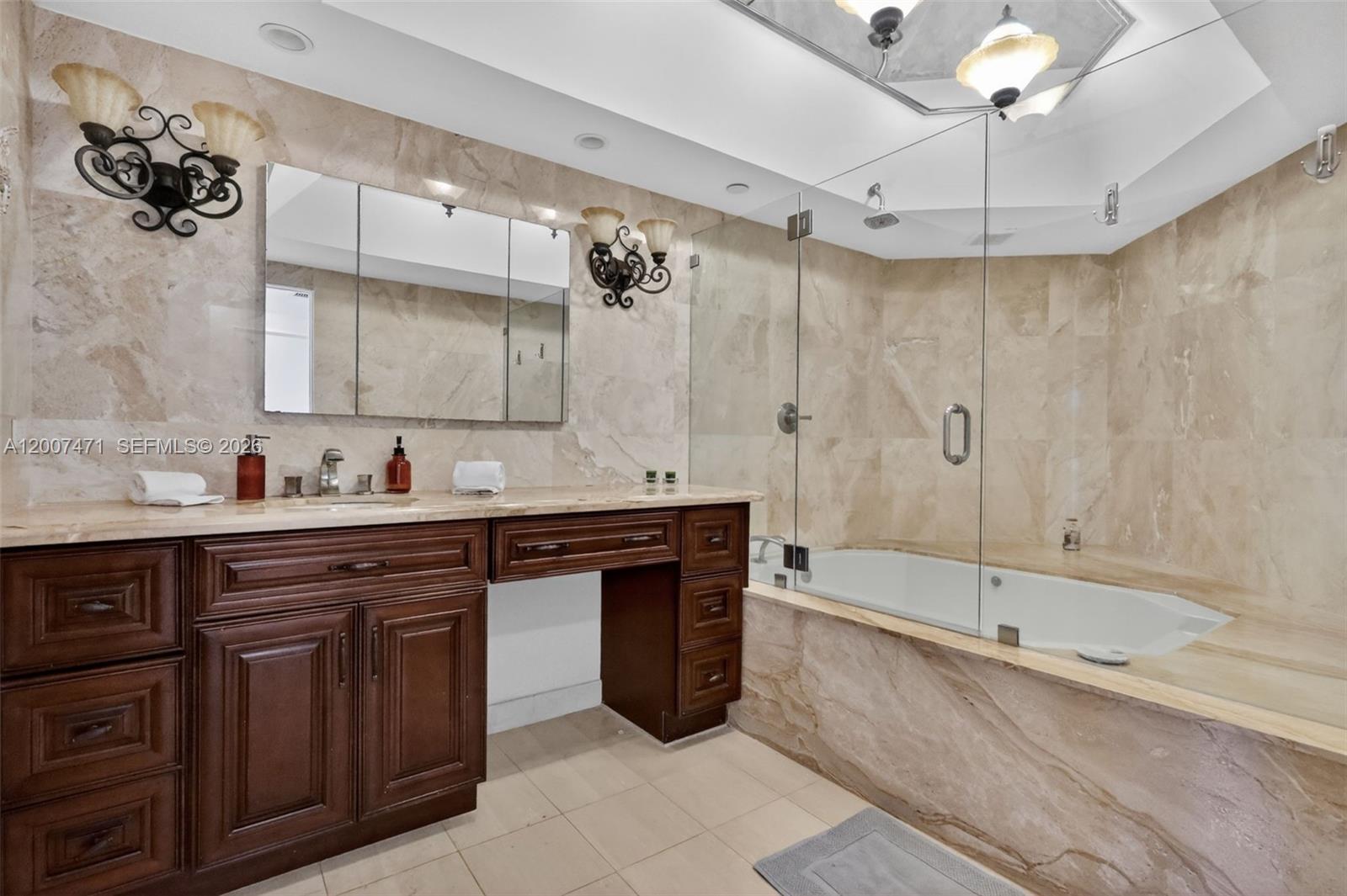 3000 Island Blvd #2305 Aventura, FL 33160