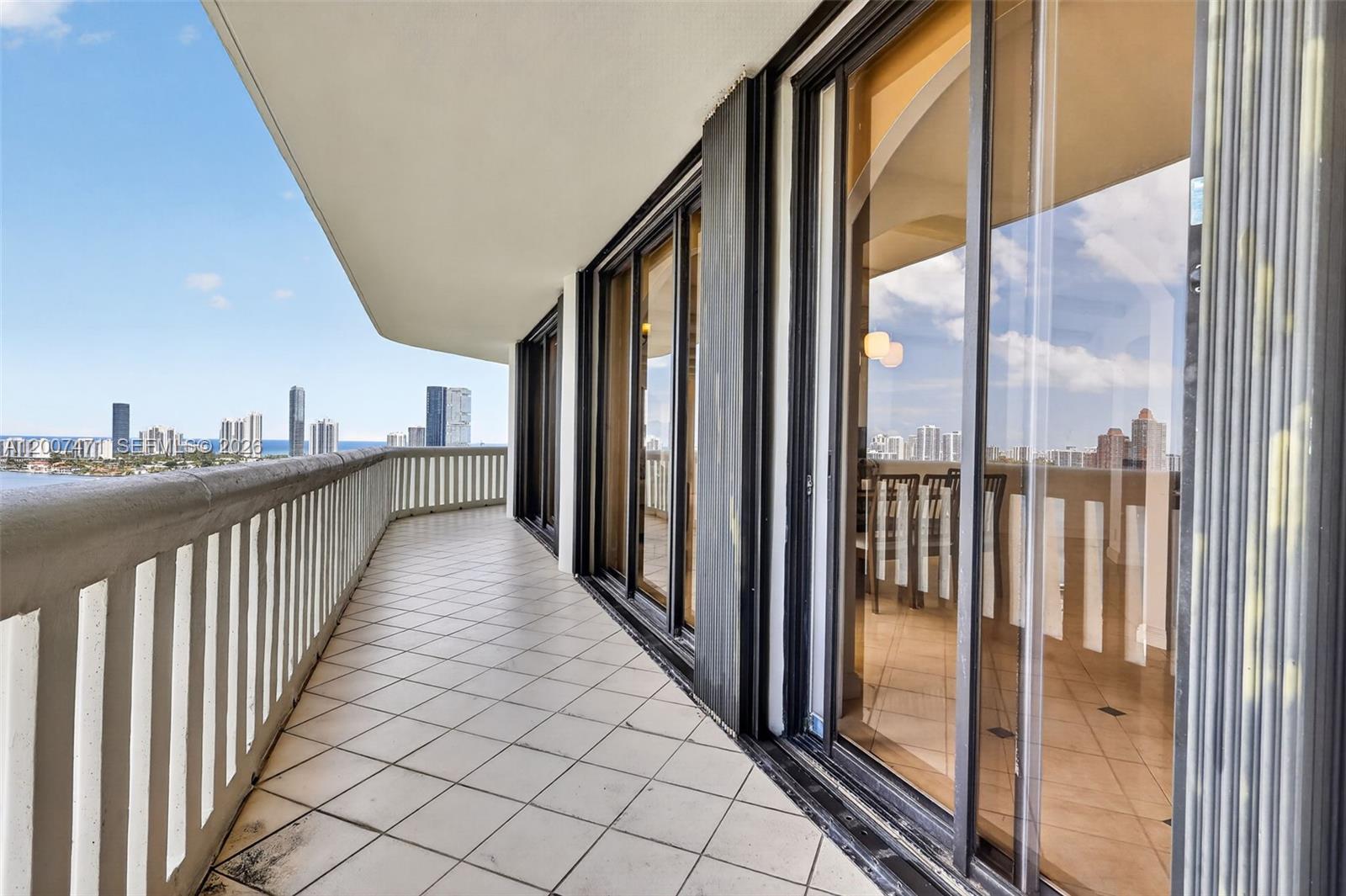 3000 Island Blvd #2305 Aventura, FL 33160