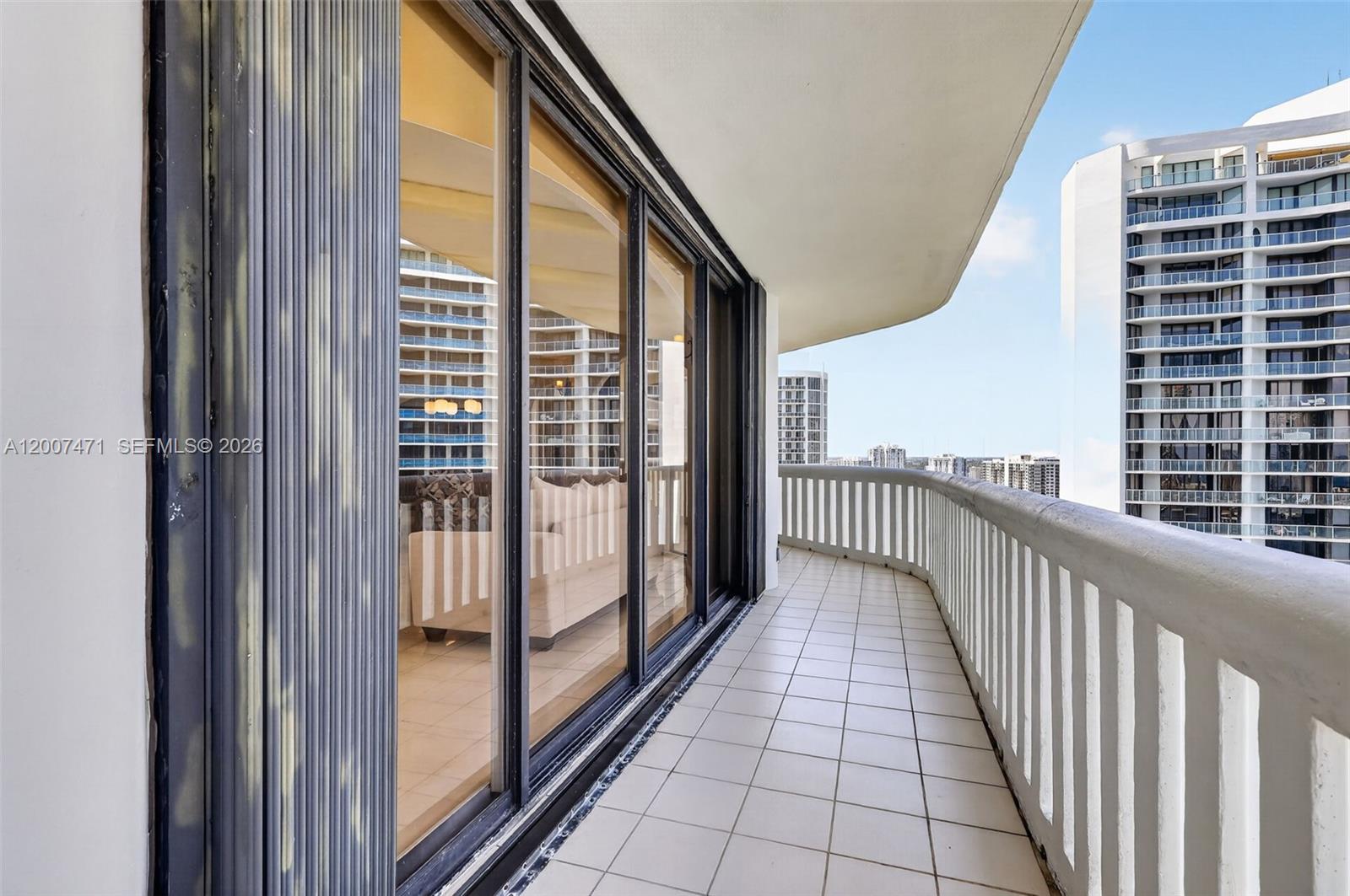 3000 Island Blvd #2305 Aventura, FL 33160