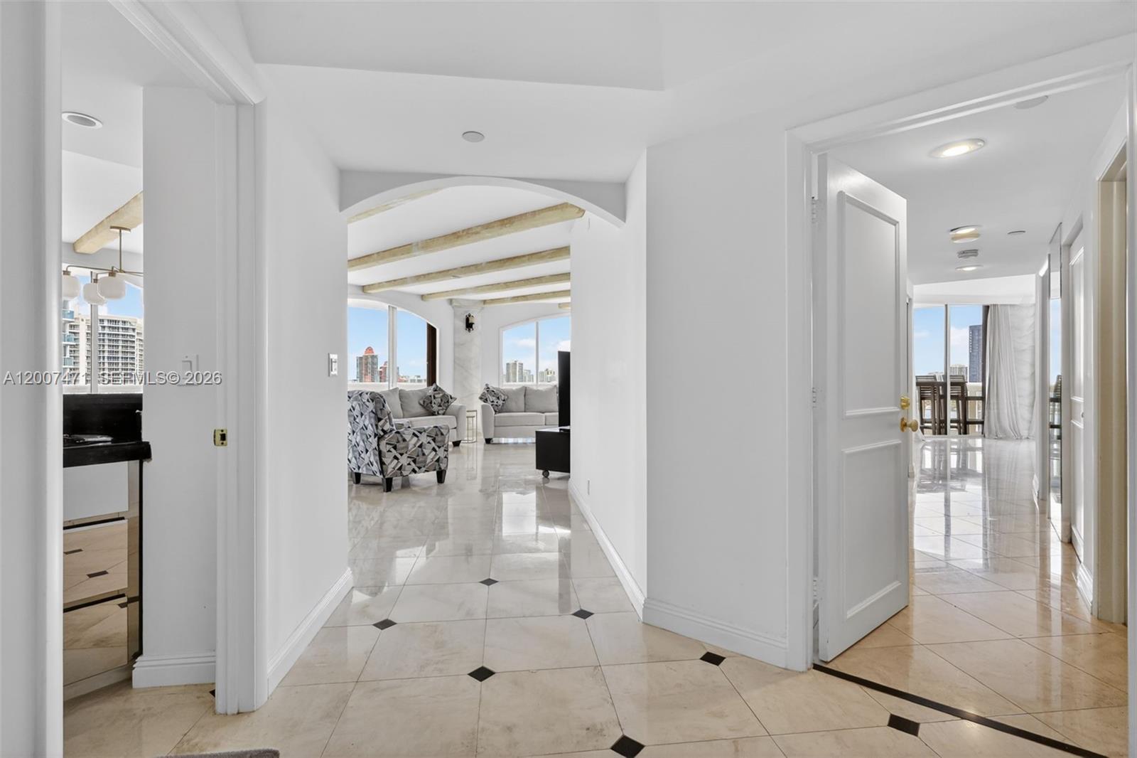 3000 Island Blvd #2305 Aventura, FL 33160