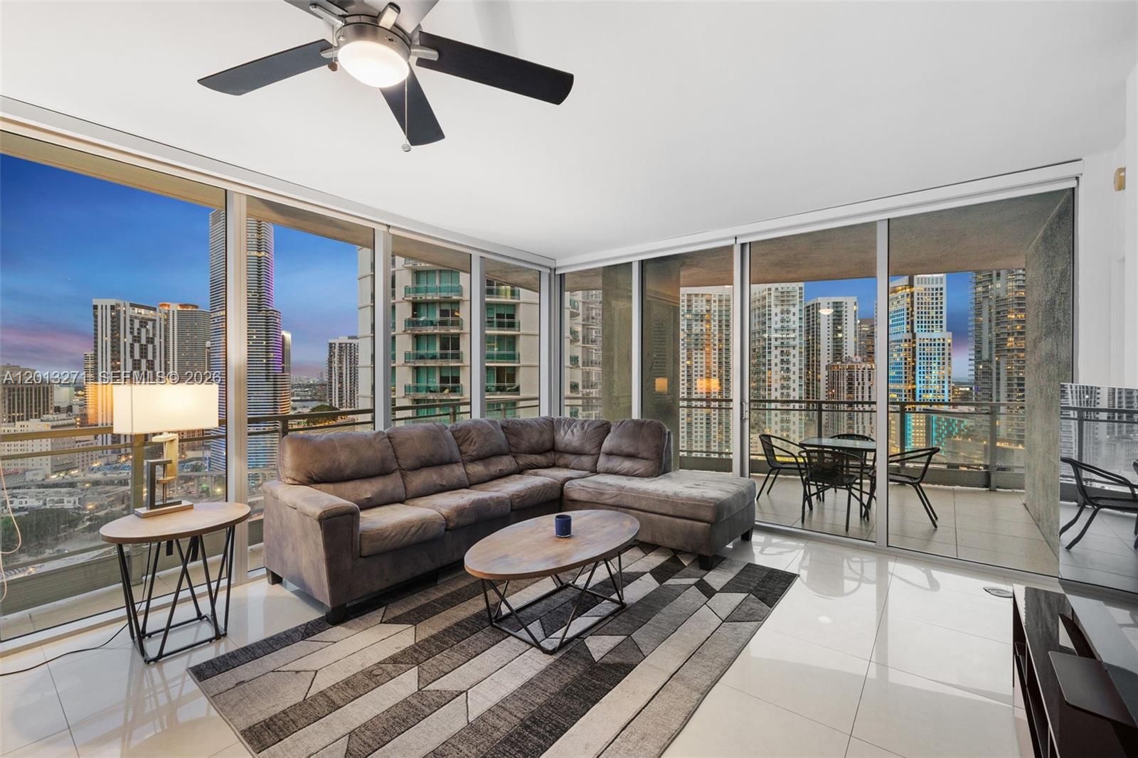90 SW 3rd St #2504