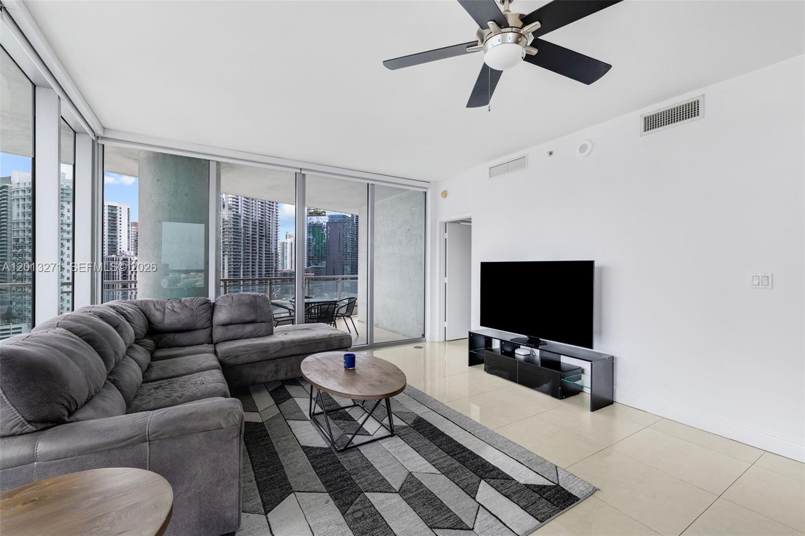 90 SW 3rd St #2504 Miami, FL 33130