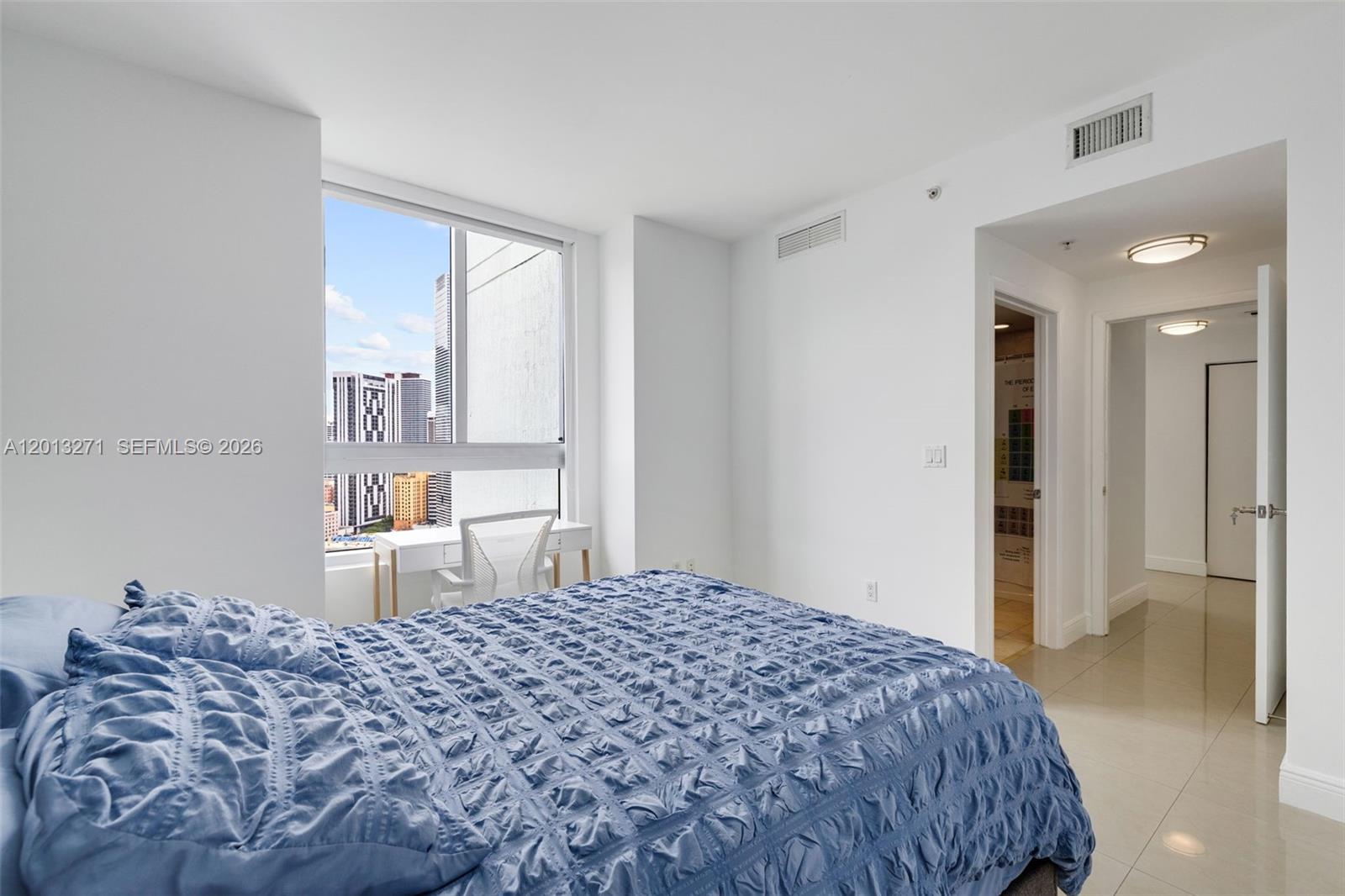90 SW 3rd St #2504 Miami, FL 33130