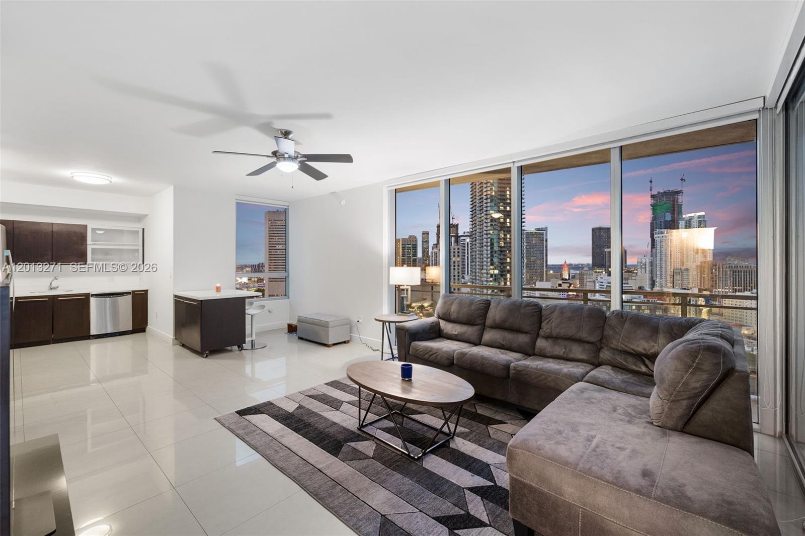 90 SW 3rd St #2504 Miami, FL 33130
