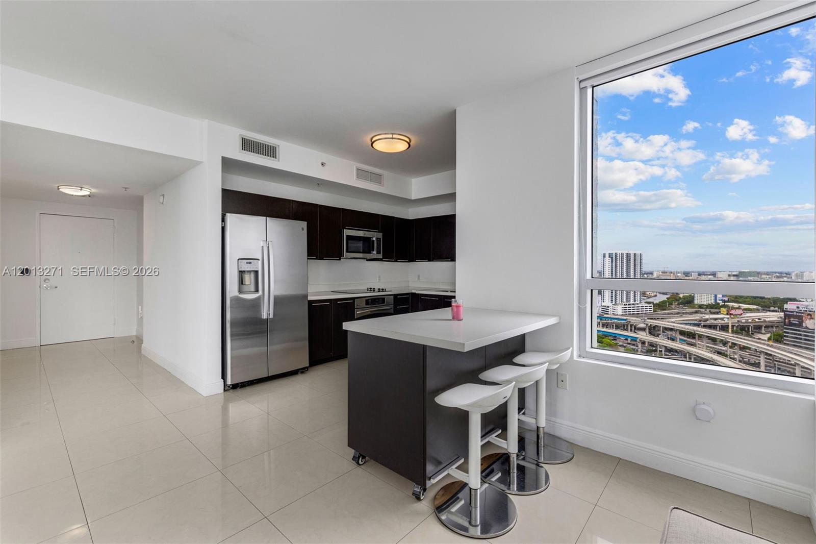 90 SW 3rd St #2504 Miami, FL 33130