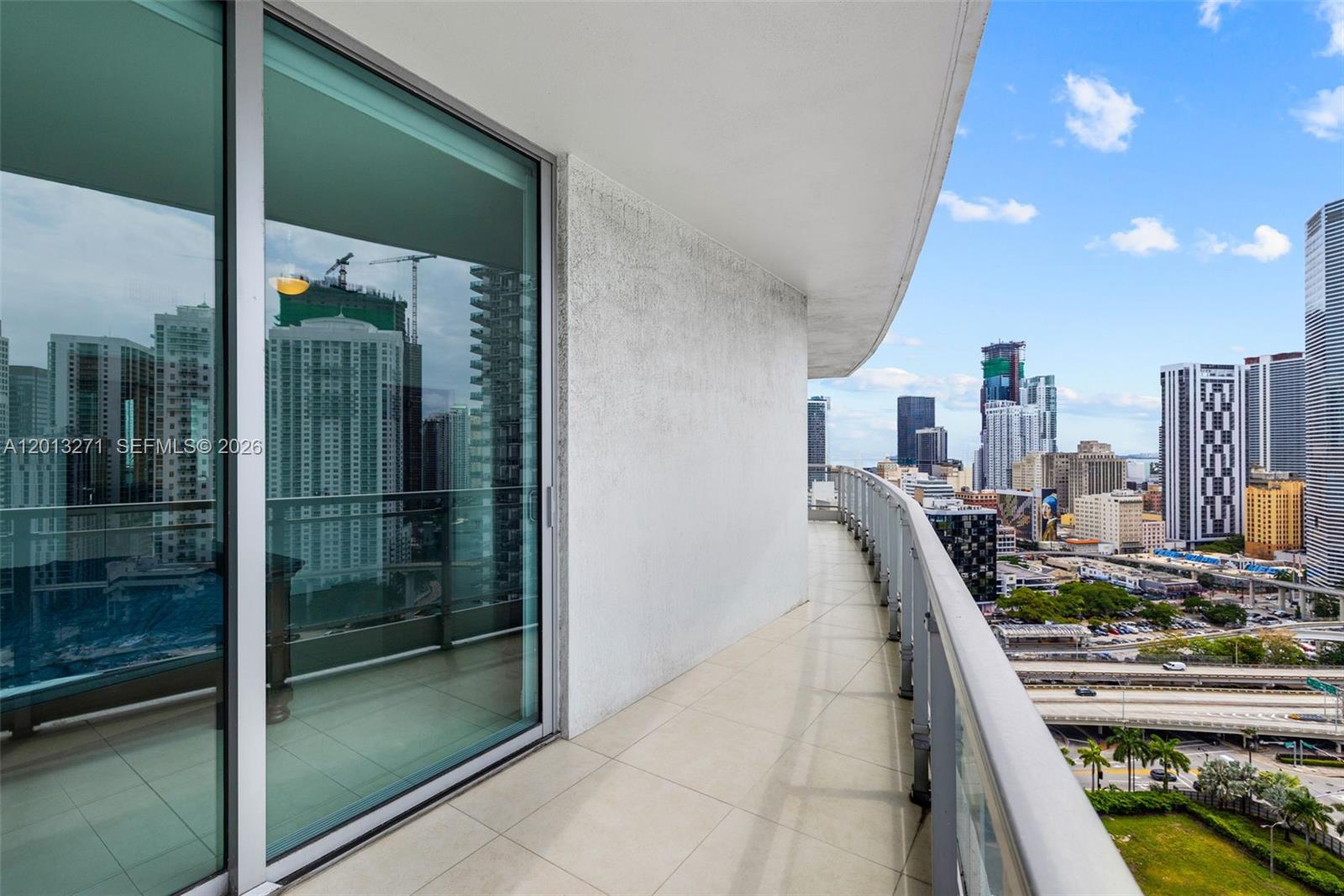 90 SW 3rd St #2504 Miami, FL 33130
