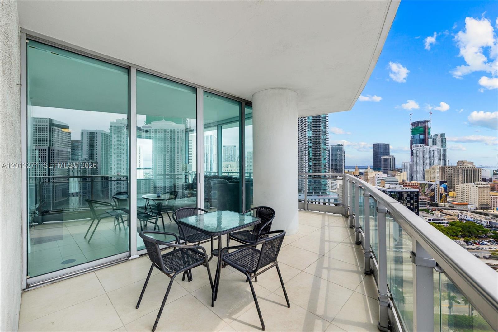 90 SW 3rd St #2504 Miami, FL 33130