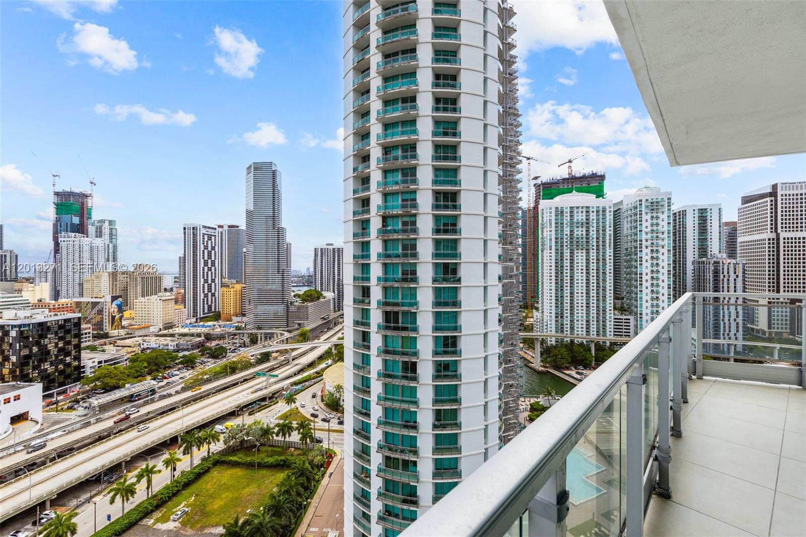 90 SW 3rd St #2504 Miami, FL 33130