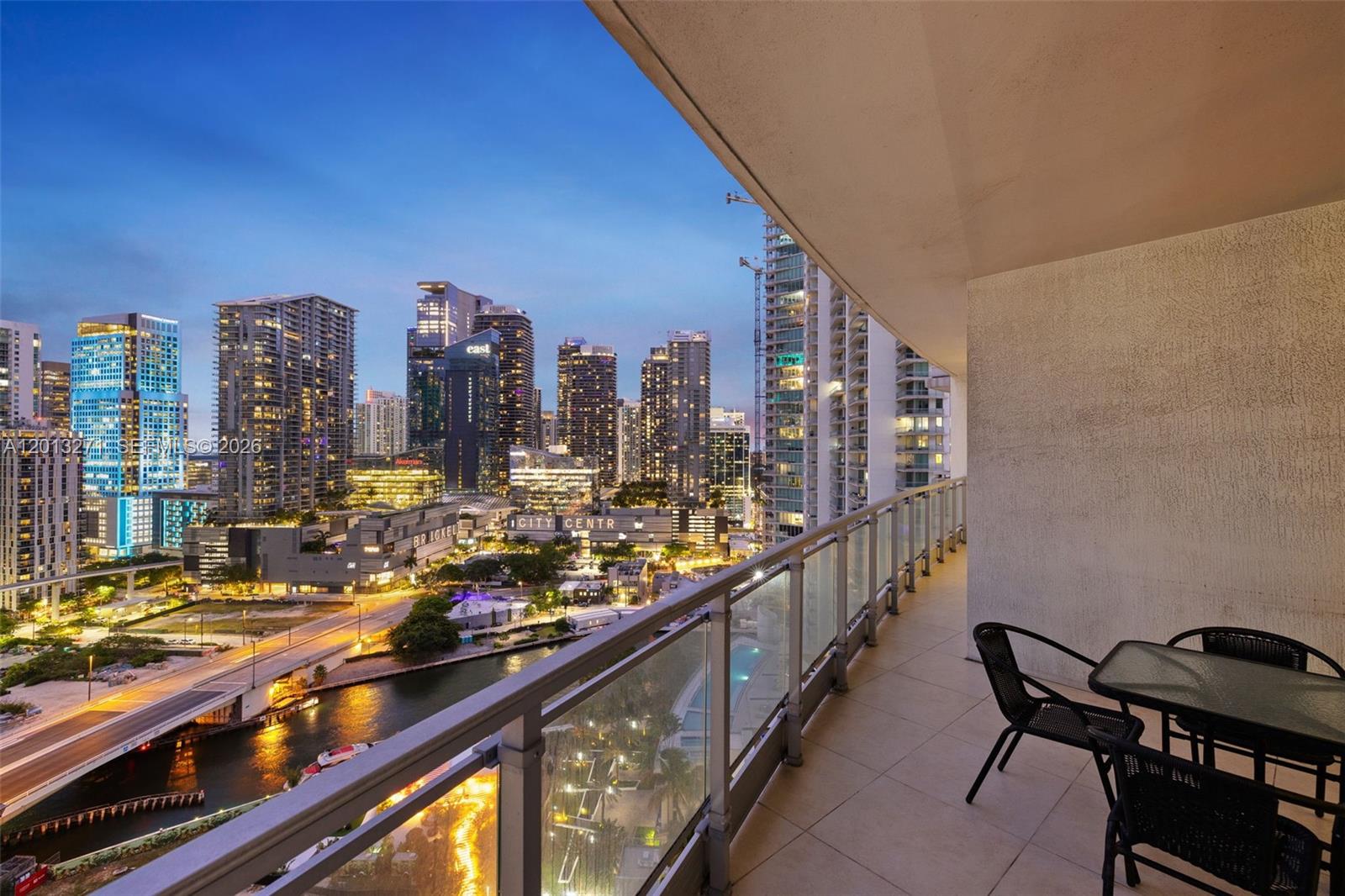 90 SW 3rd St #2504 Miami, FL 33130