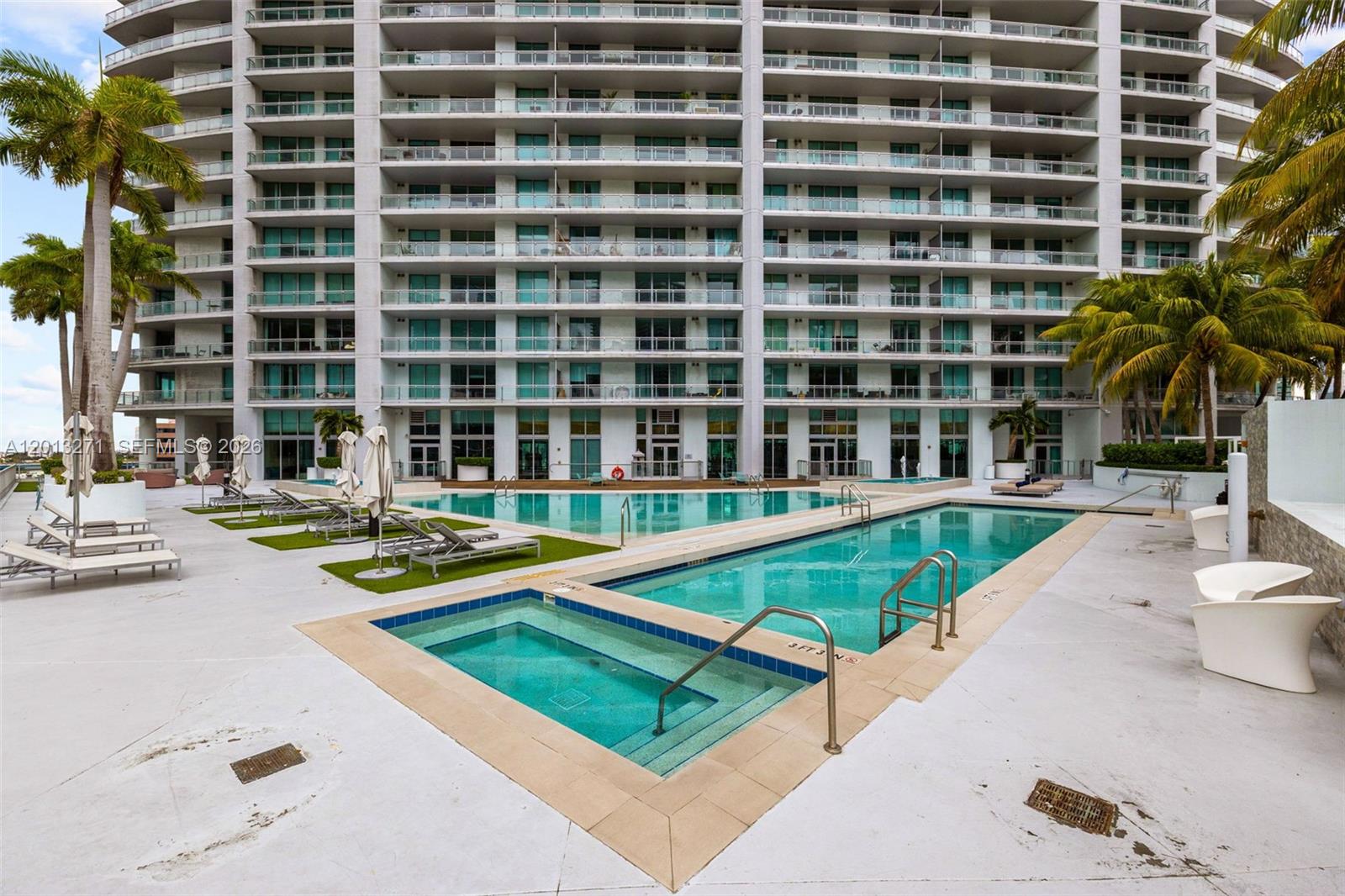 90 SW 3rd St #2504 Miami, FL 33130