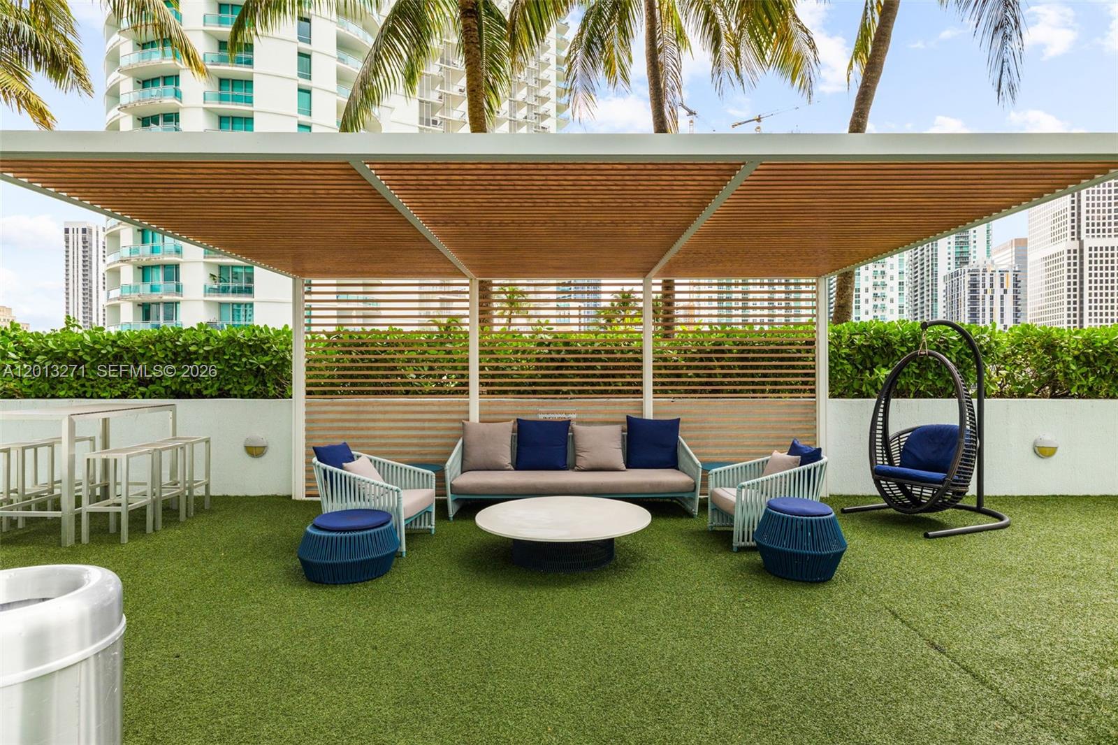 90 SW 3rd St #2504 Miami, FL 33130