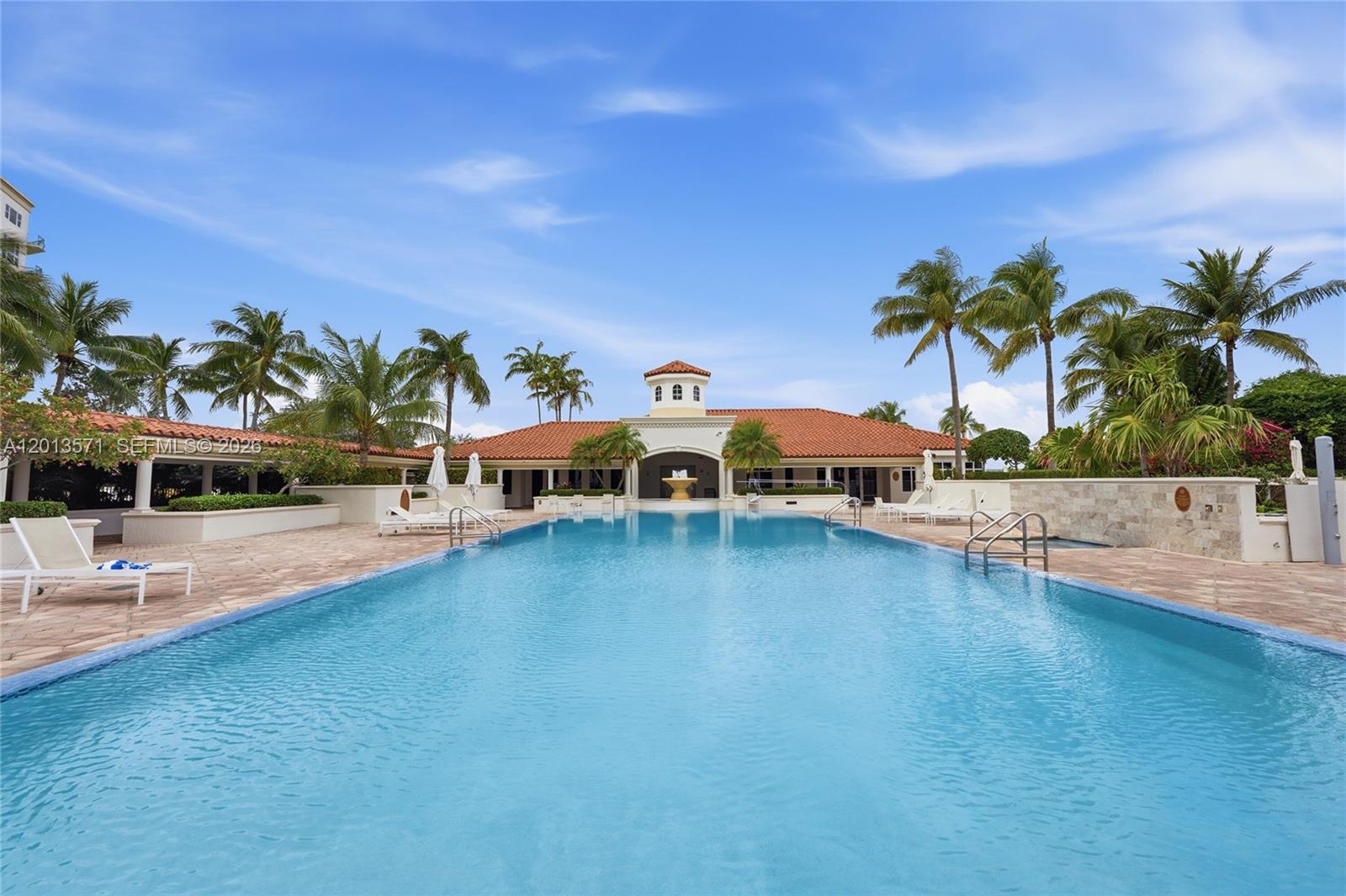 19900 E Country Clb Dr #116 Aventura, FL 33180