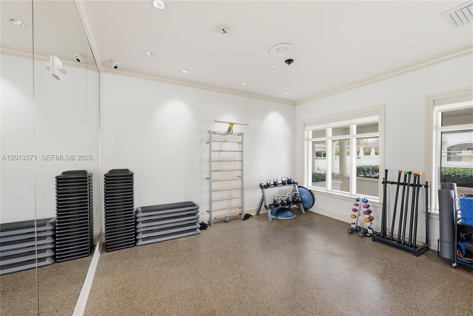 19900 E Country Clb Dr #116 Aventura, FL 33180