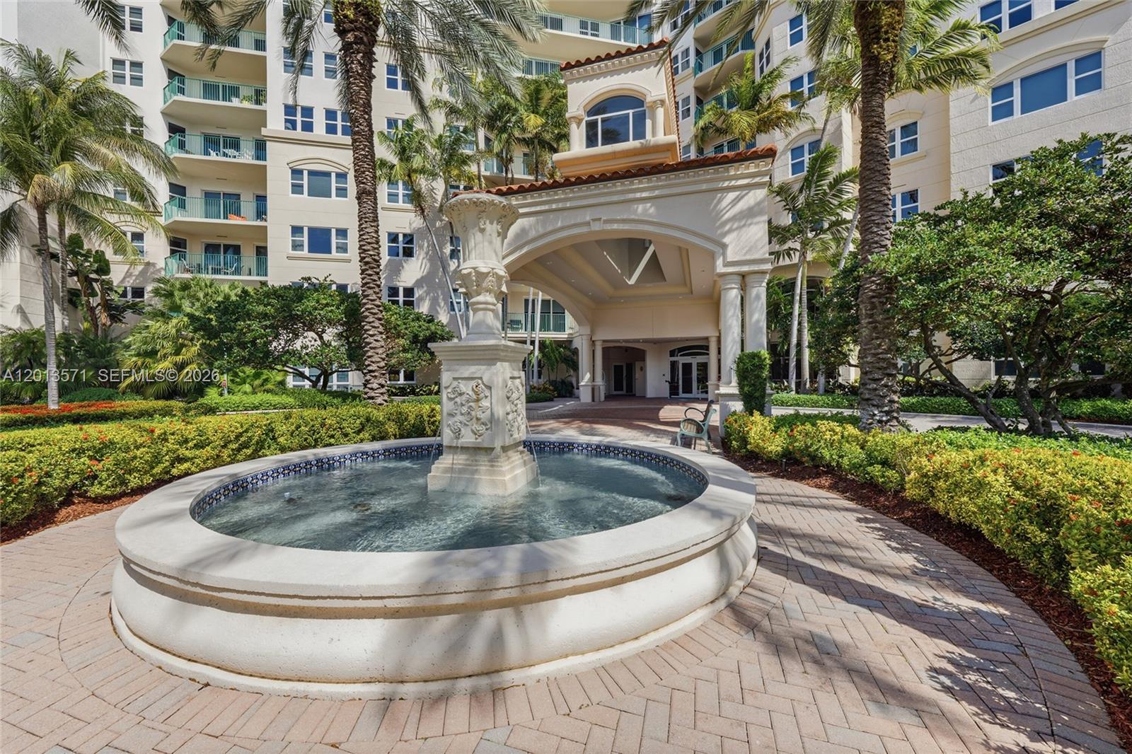 19900 E Country Clb Dr #116 Aventura, FL 33180