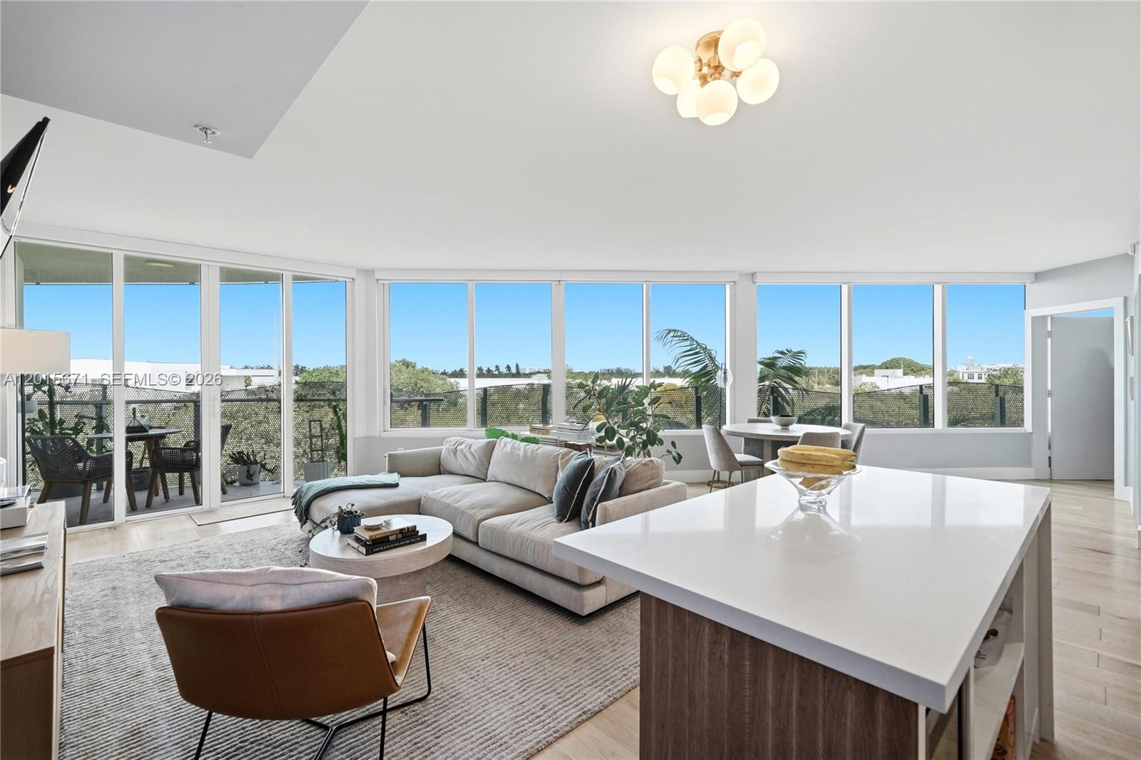 2155 Washington Ct #507 Miami Beach, FL 33139