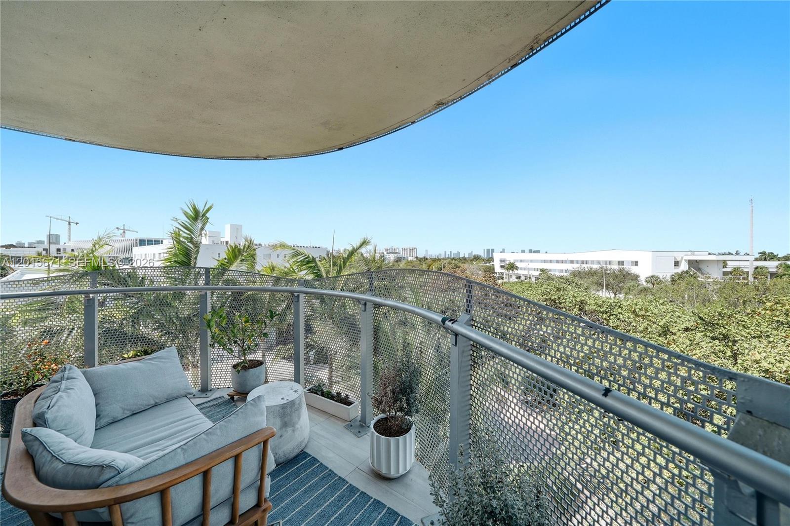 2155 Washington Ct #507 Miami Beach, FL 33139