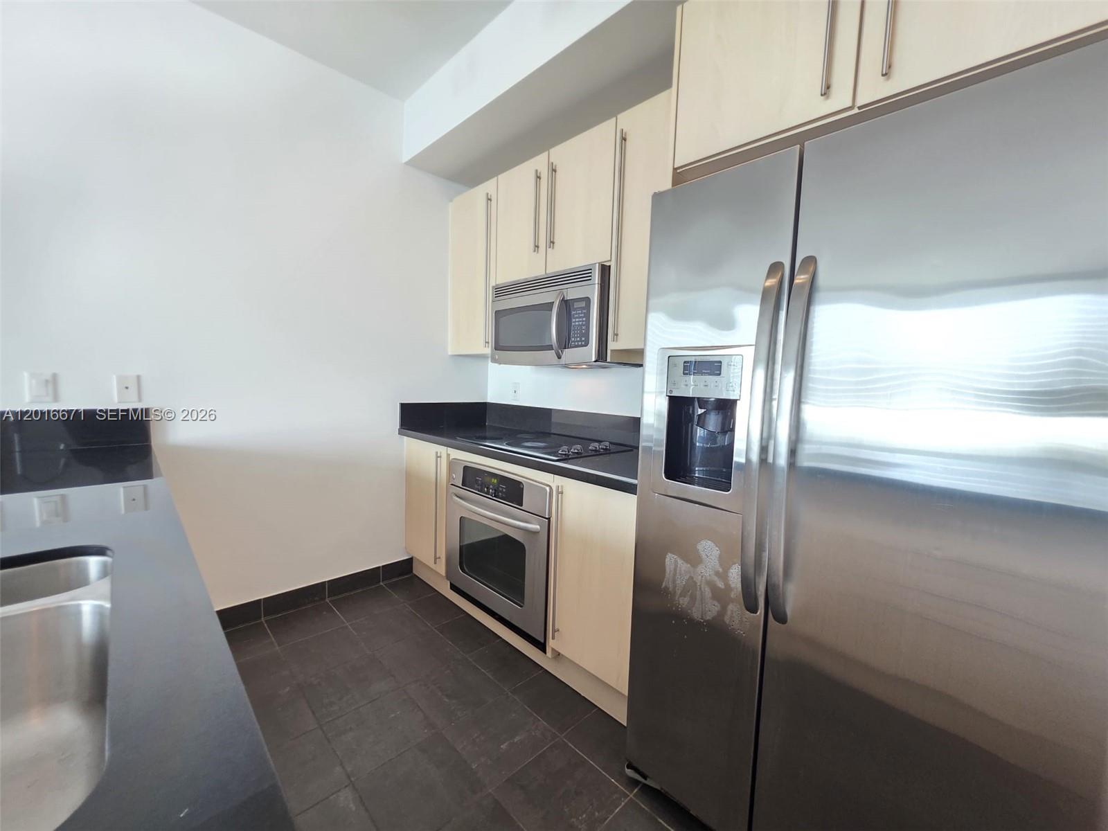image Axis on Brickell North10