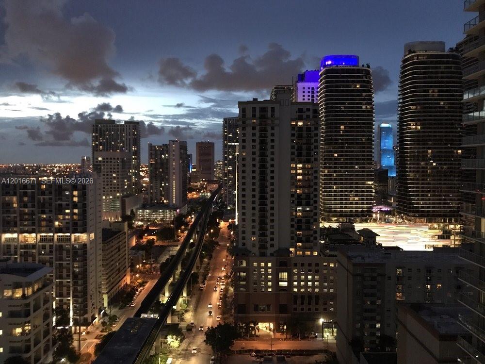image Axis on Brickell North27