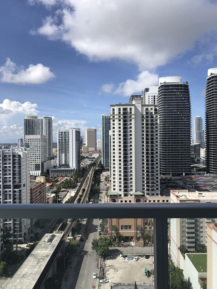 image Axis on Brickell North30