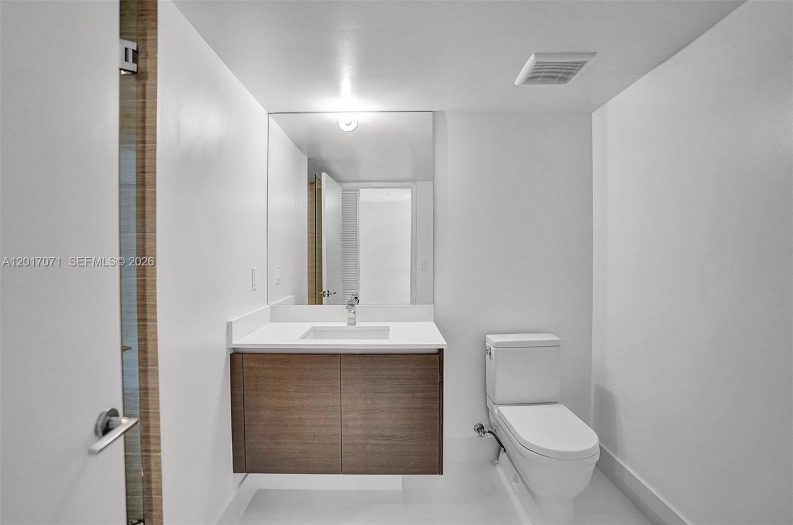 330 Sunny Isles Blvd #5-2205 Sunny Isles Beach, FL 33160