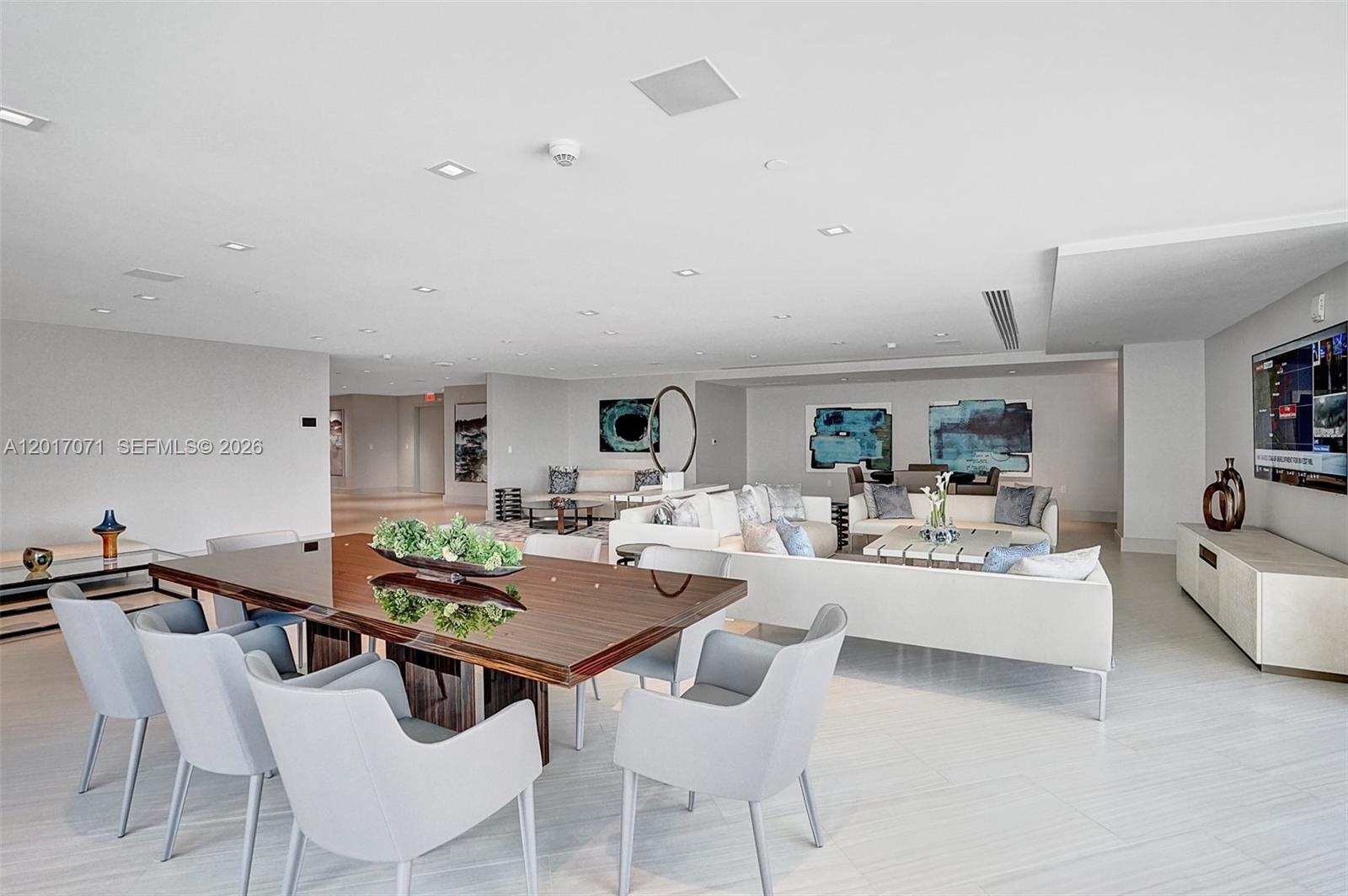 330 Sunny Isles Blvd #5-2205 Sunny Isles Beach, FL 33160