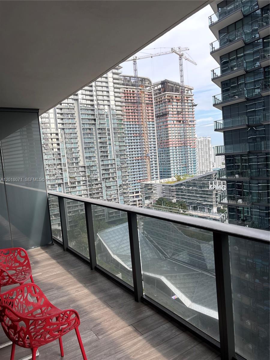 801 S Miami Ave #2406