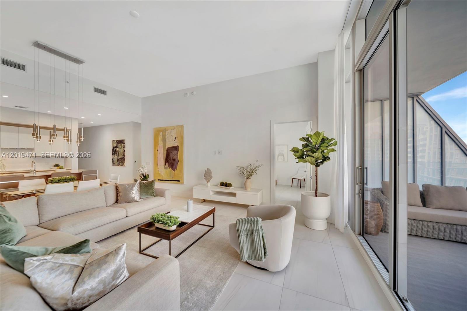 153 N Seabreeze #403 Fort Lauderdale, FL 33304