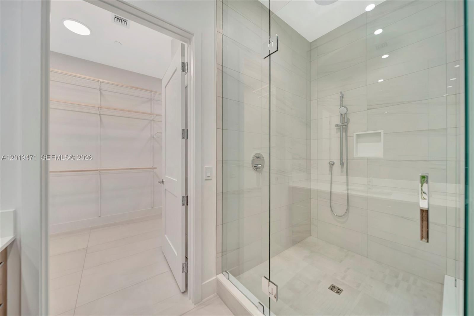 153 N Seabreeze #403 Fort Lauderdale, FL 33304