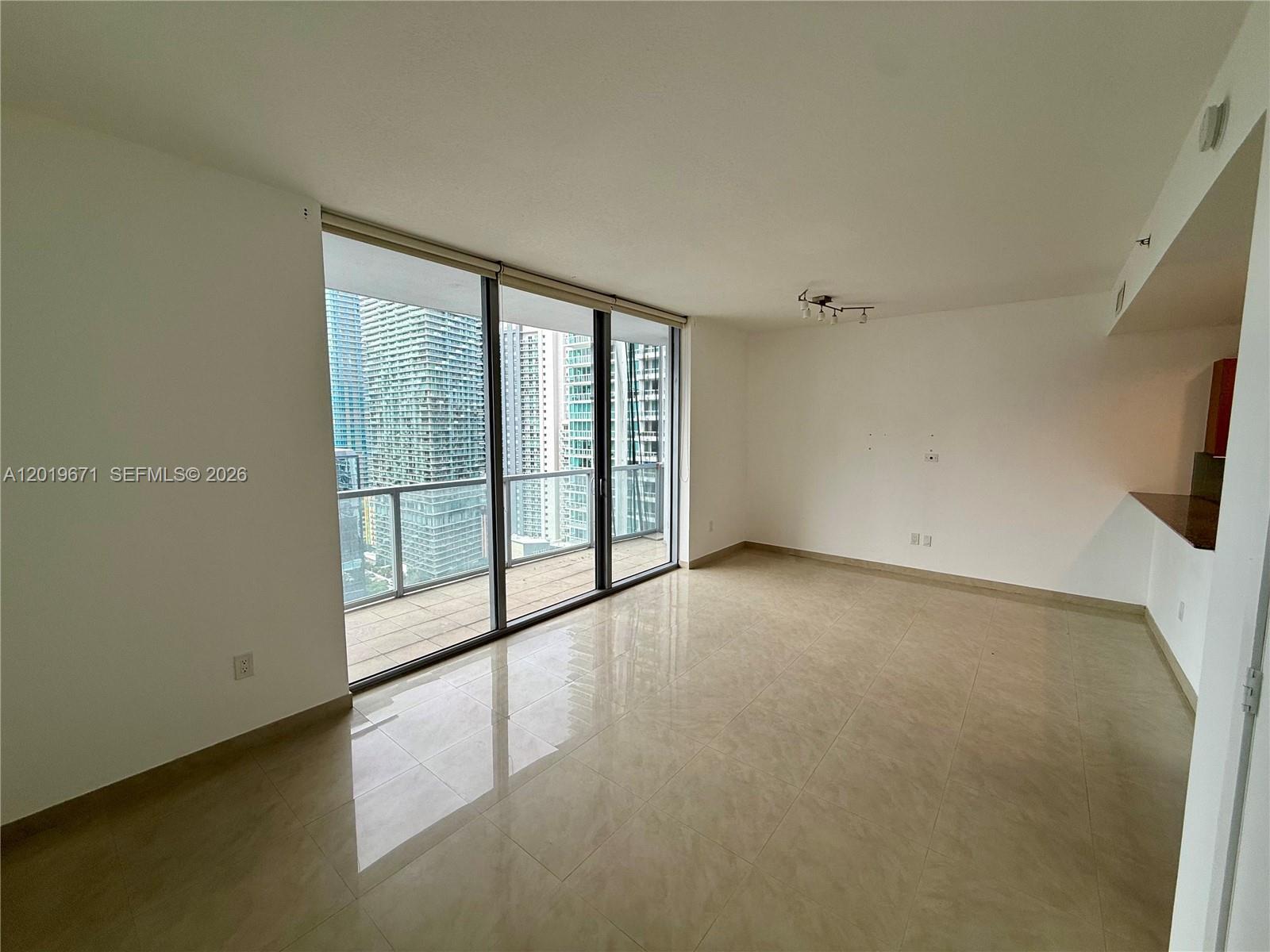 image 1060 Brickell - 10609