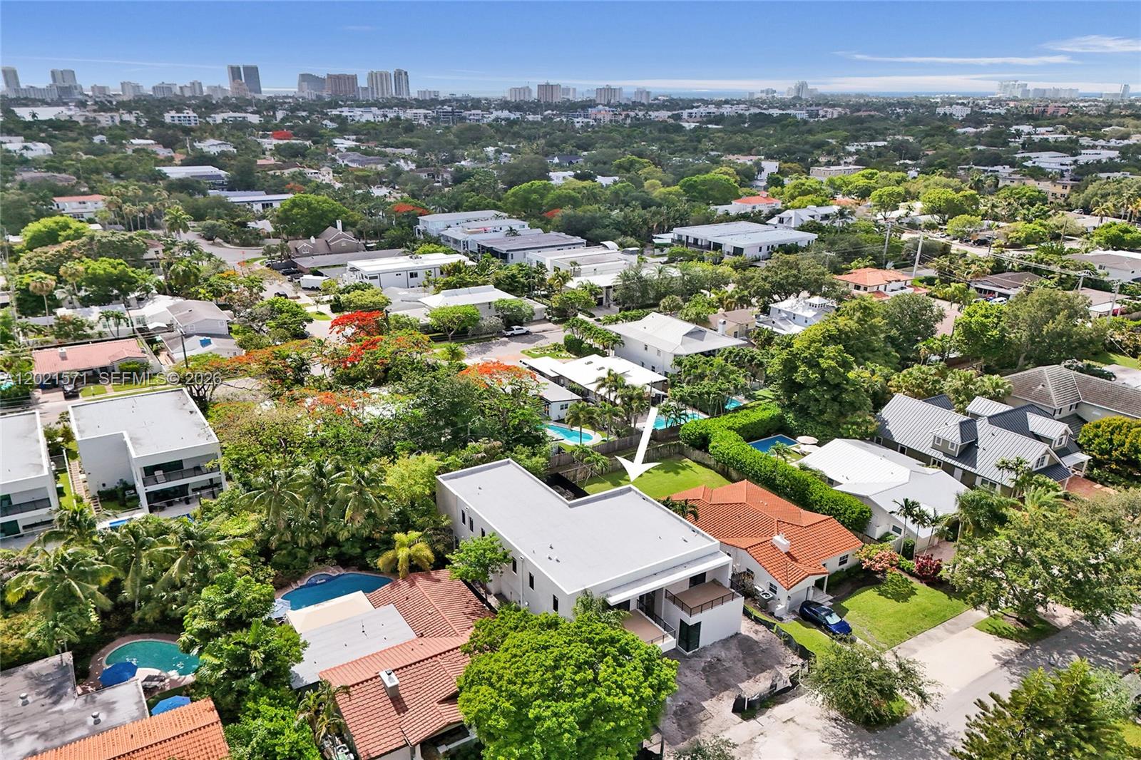 528 NE 13th Ave Fort Lauderdale, FL 33301