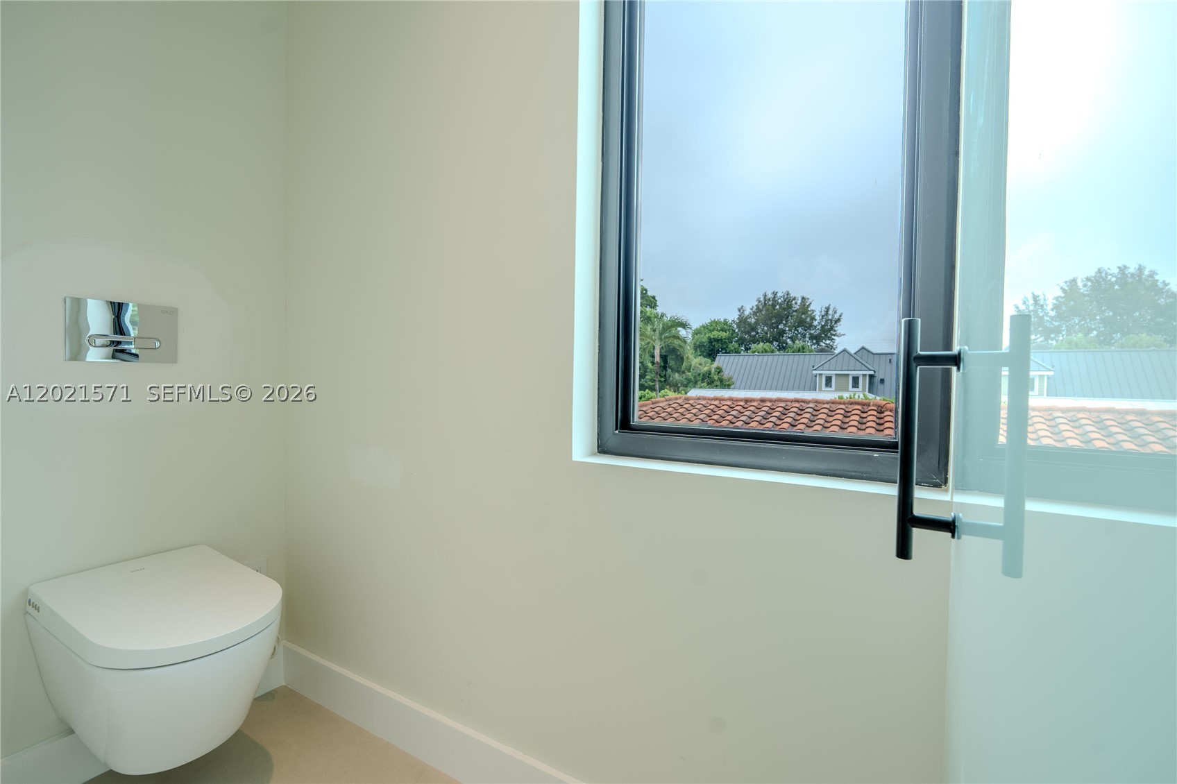 528 NE 13th Ave Fort Lauderdale, FL 33301