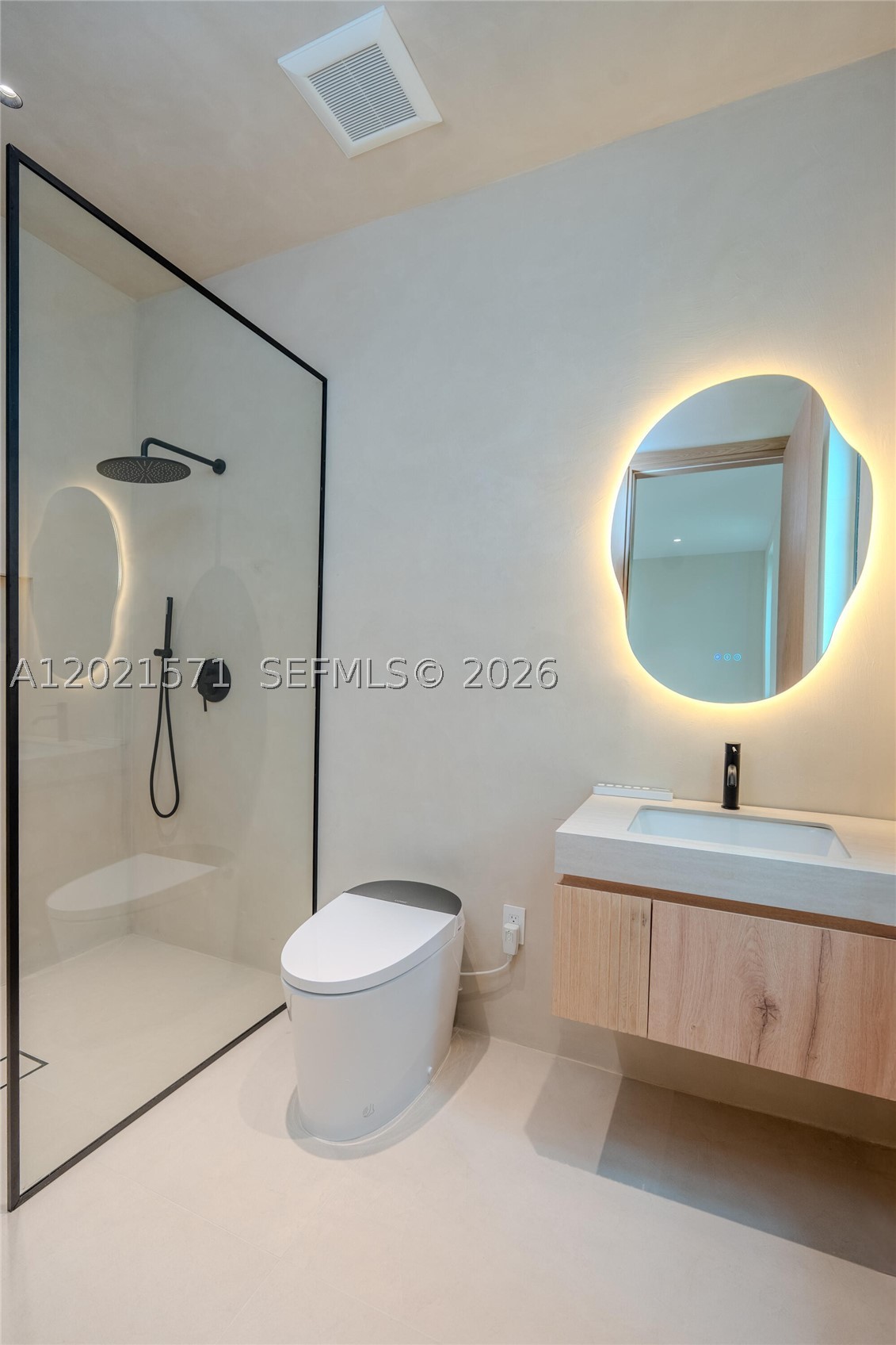 528 NE 13th Ave Fort Lauderdale, FL 33301