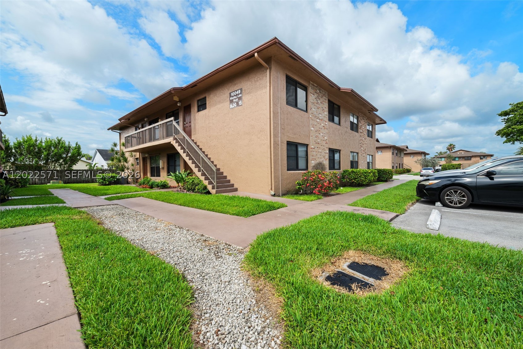 10049 Winding Lk Rd #202