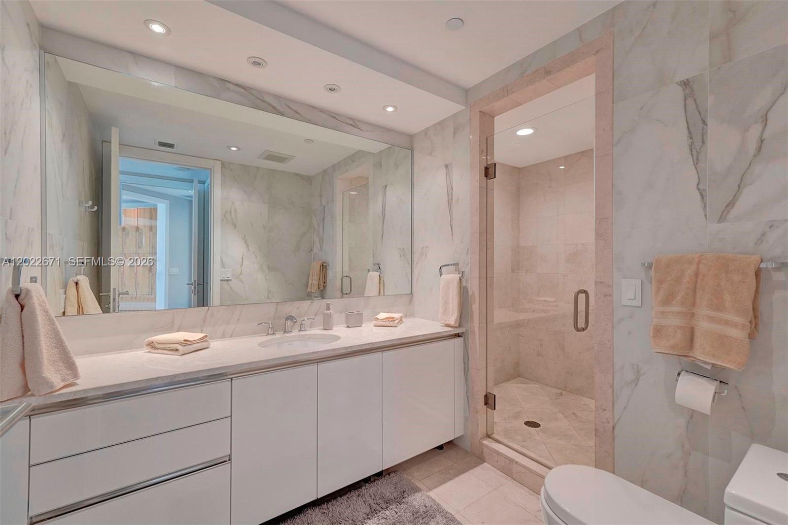 16051 Collins Ave #1102 Sunny Isles Beach, FL 33160