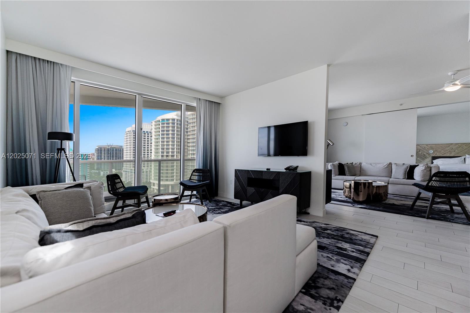 3101 Bayshore Dr #1402 Fort Lauderdale, FL 33304