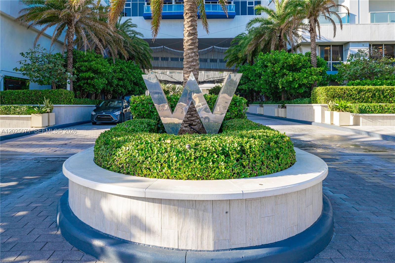 3101 Bayshore Dr #1402 Fort Lauderdale, FL 33304