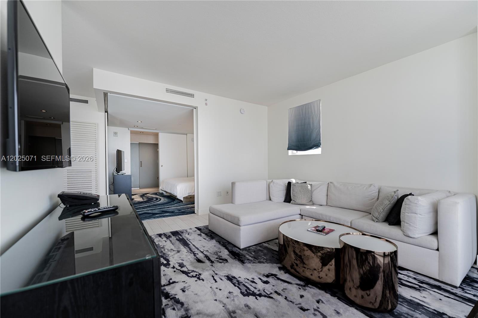 3101 Bayshore Dr #1402 Fort Lauderdale, FL 33304