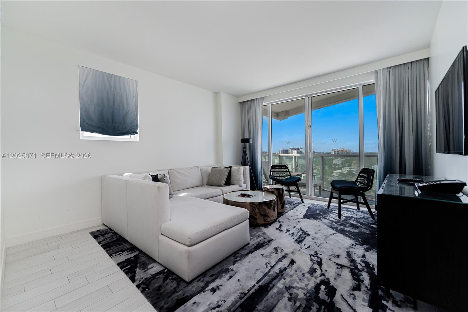 3101 Bayshore Dr #1402 Fort Lauderdale, FL 33304