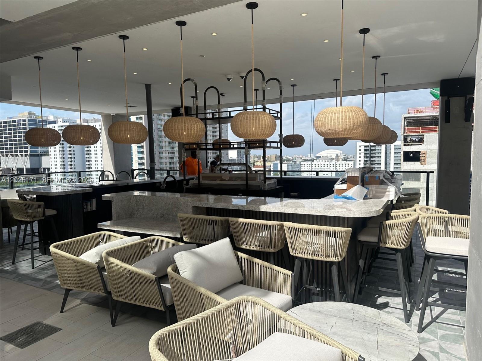 image E11EVEN Hotel & Residences3