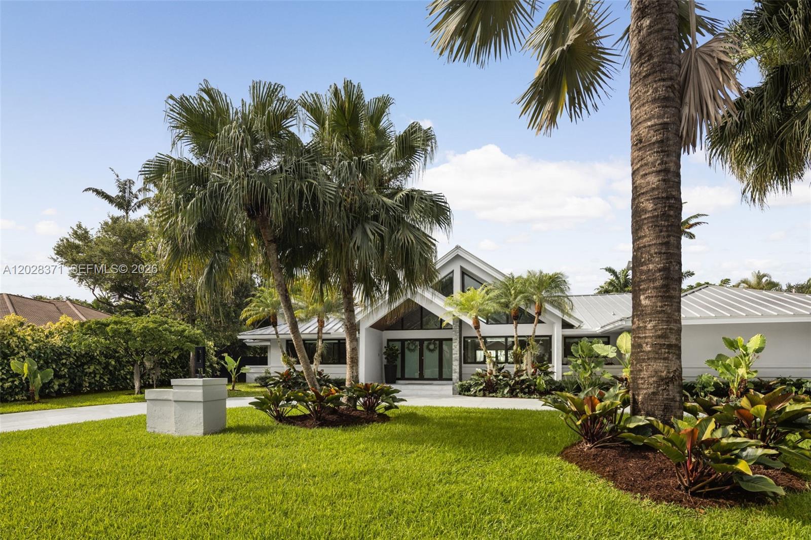 7440 SW 106th St Pinecrest, FL 33156