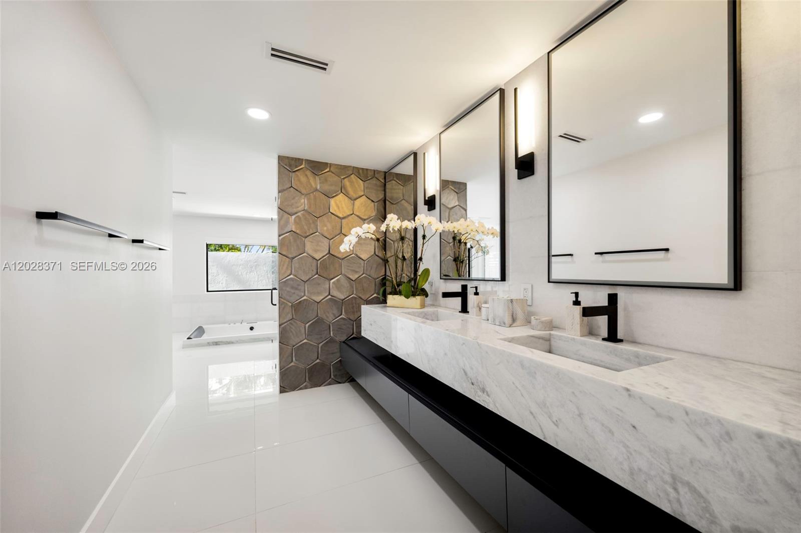 7440 SW 106th St Pinecrest, FL 33156