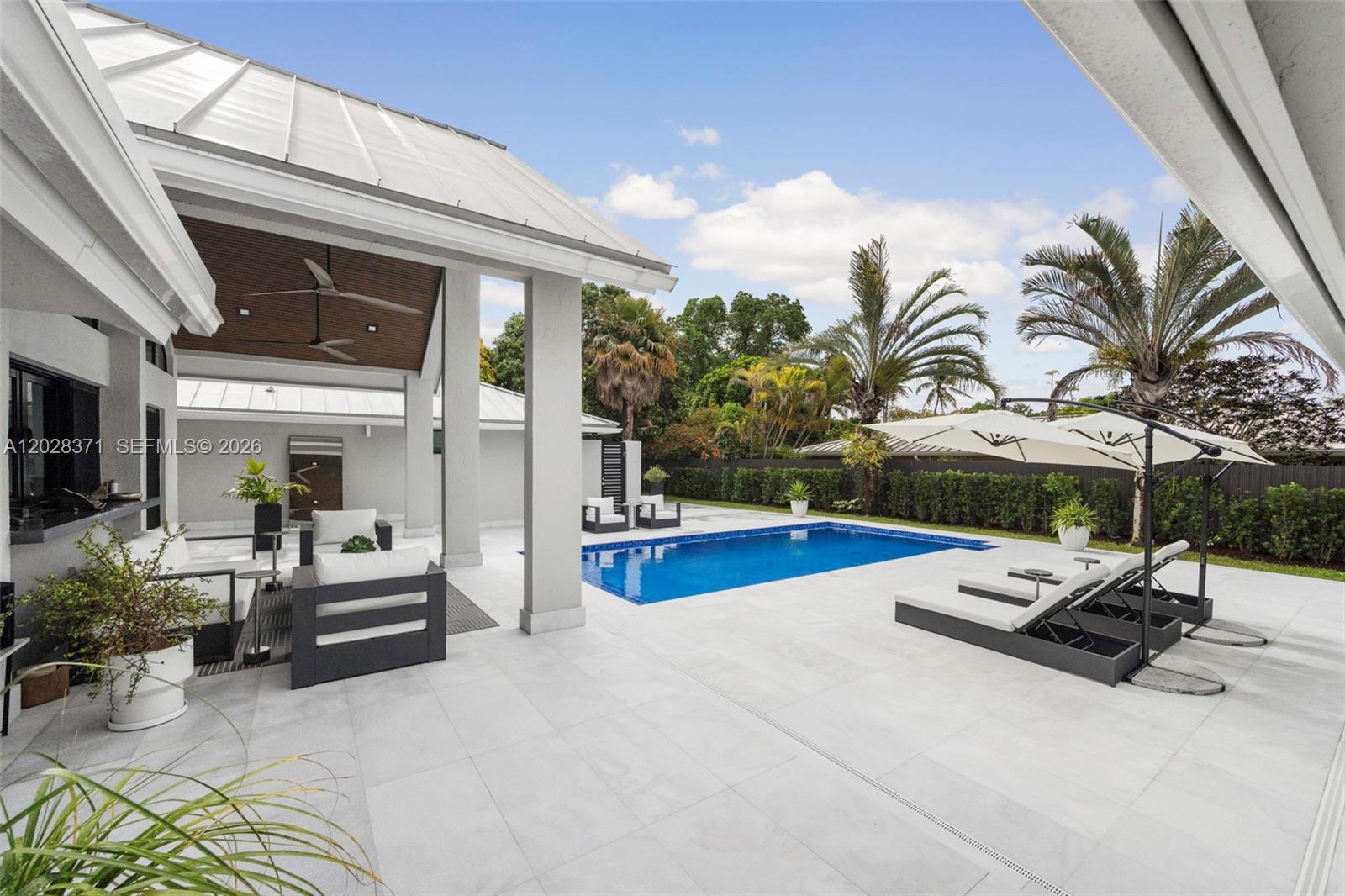 7440 SW 106th St Pinecrest, FL 33156