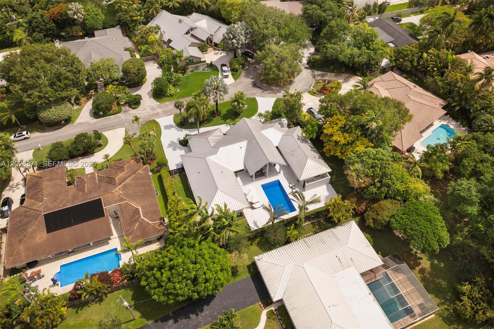7440 SW 106th St Pinecrest, FL 33156