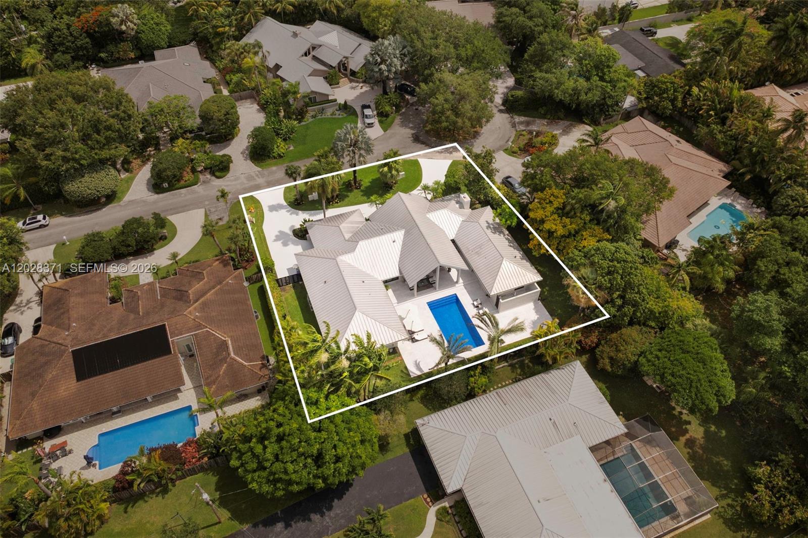 7440 SW 106th St Pinecrest, FL 33156
