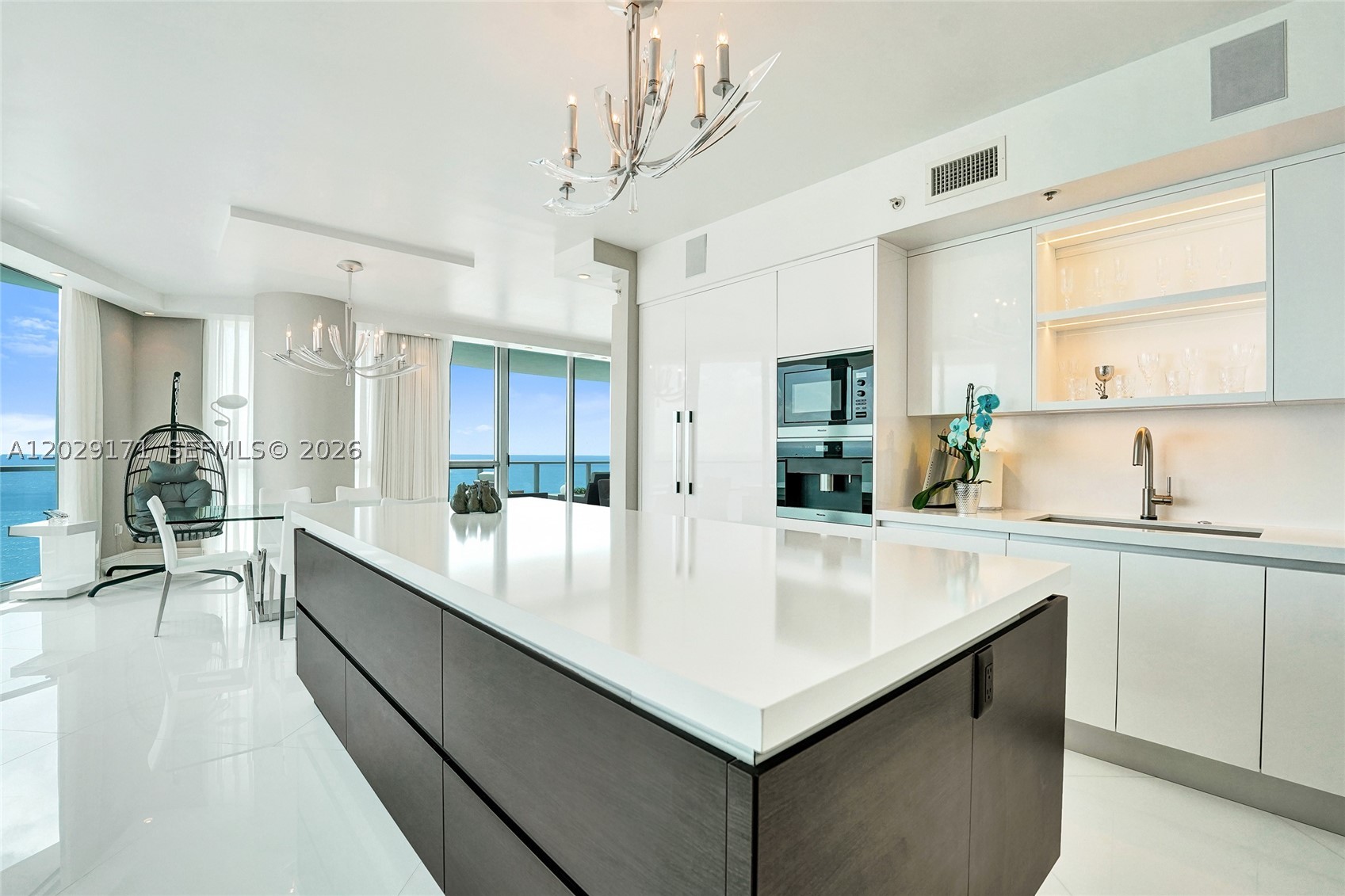 3101 S Ocean Dr #2208 Hollywood, FL 33019
