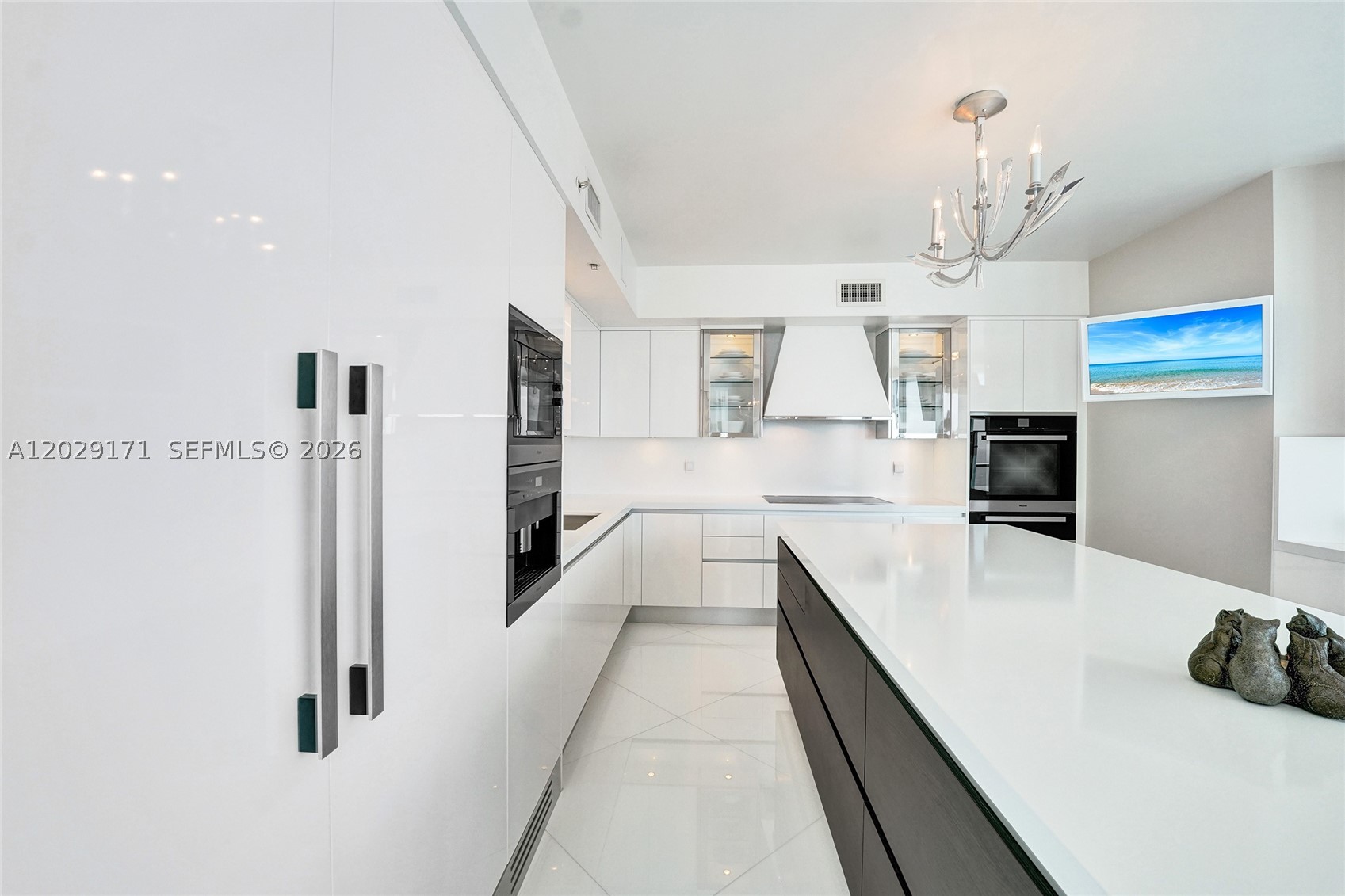 3101 S Ocean Dr #2208 Hollywood, FL 33019