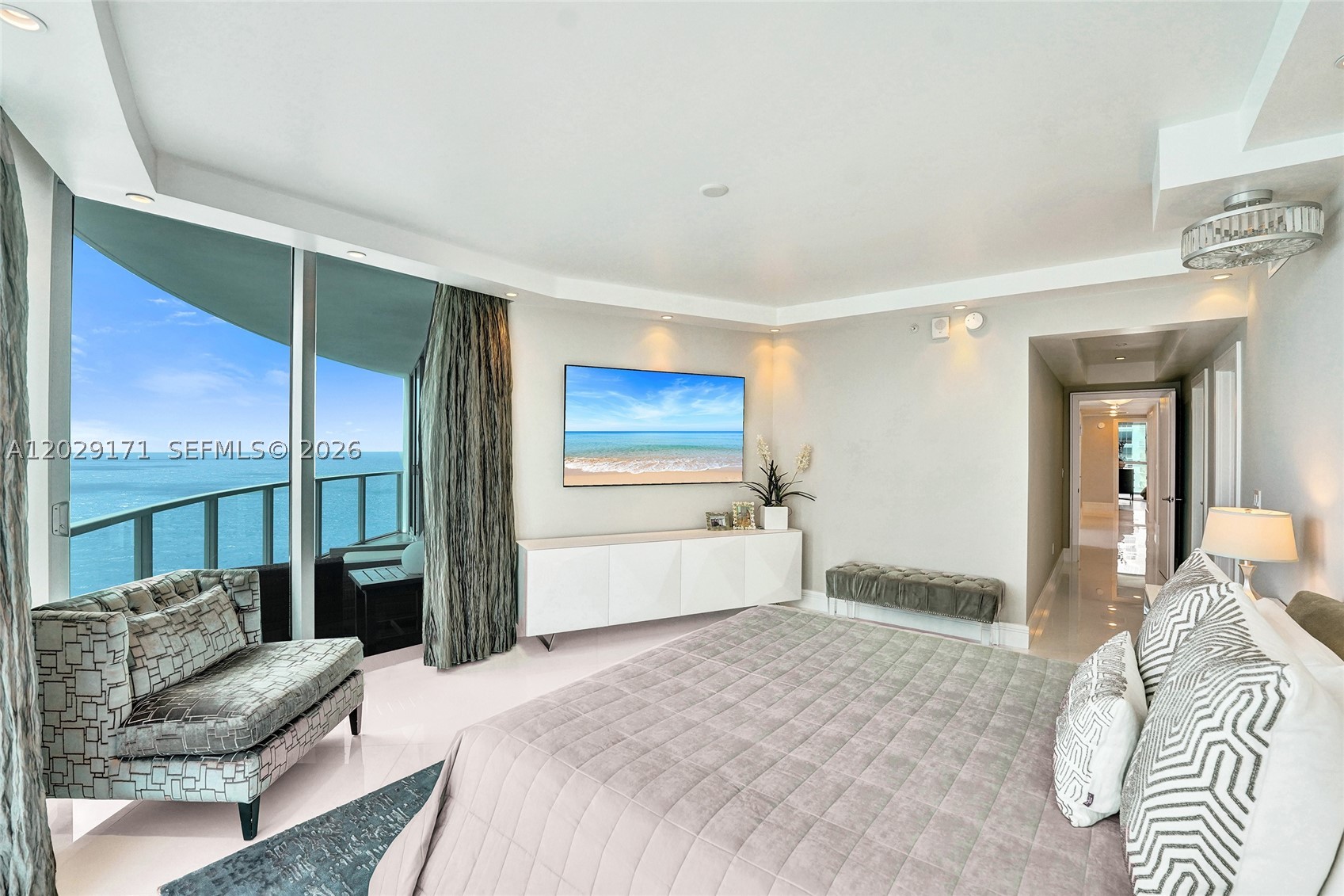 3101 S Ocean Dr #2208 Hollywood, FL 33019