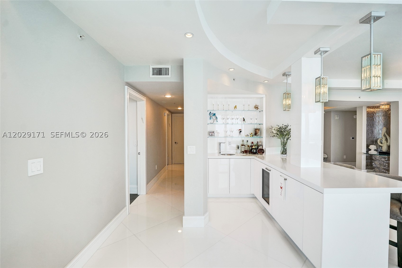 3101 S Ocean Dr #2208 Hollywood, FL 33019