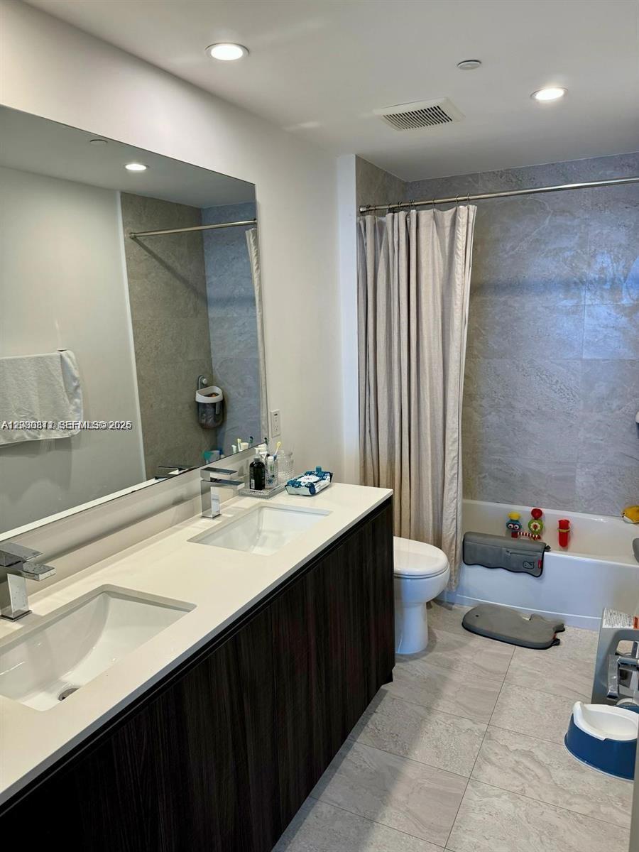 image Aria on the Bay15