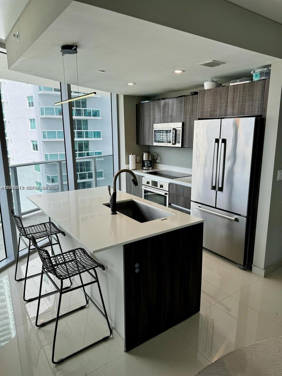 image Aria on the Bay5